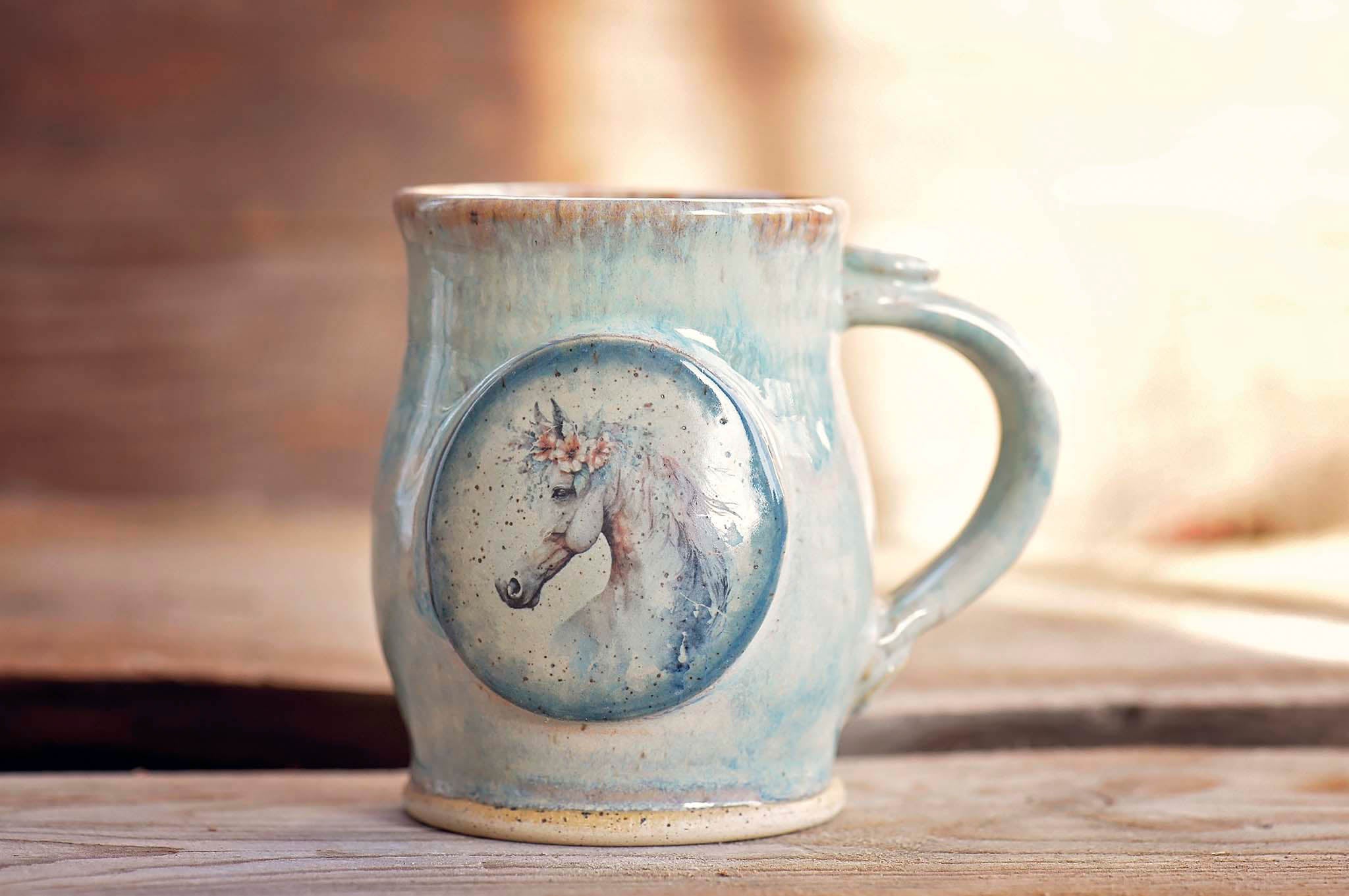 12.5oz Floral Crown Horse Mug