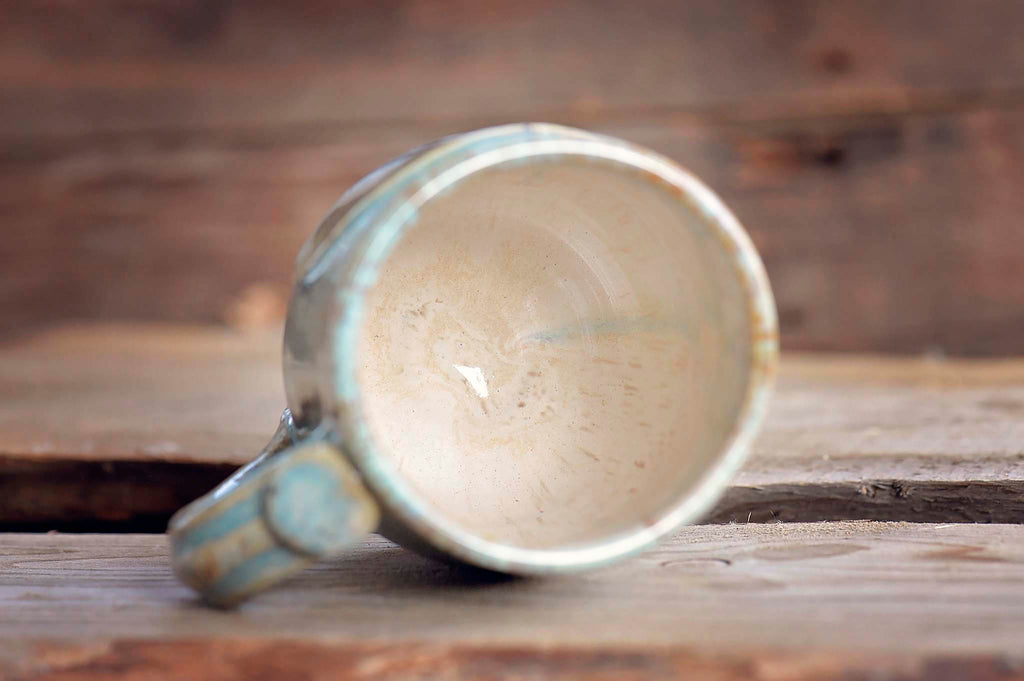 16.9oz Indigo Horse Mug