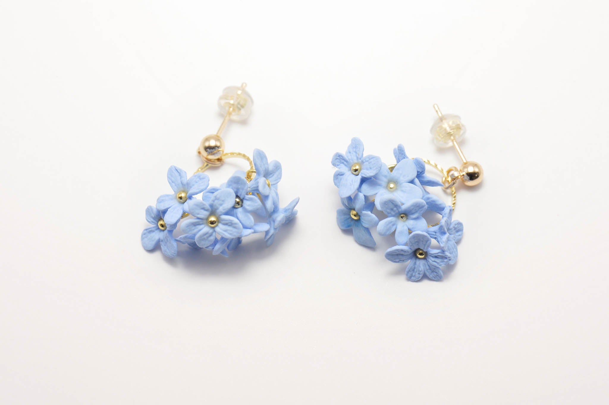 Forget-Me-Not Bouquet Earrings - Blue