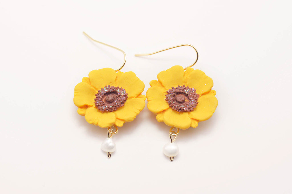 Poppy Flowers with pearls