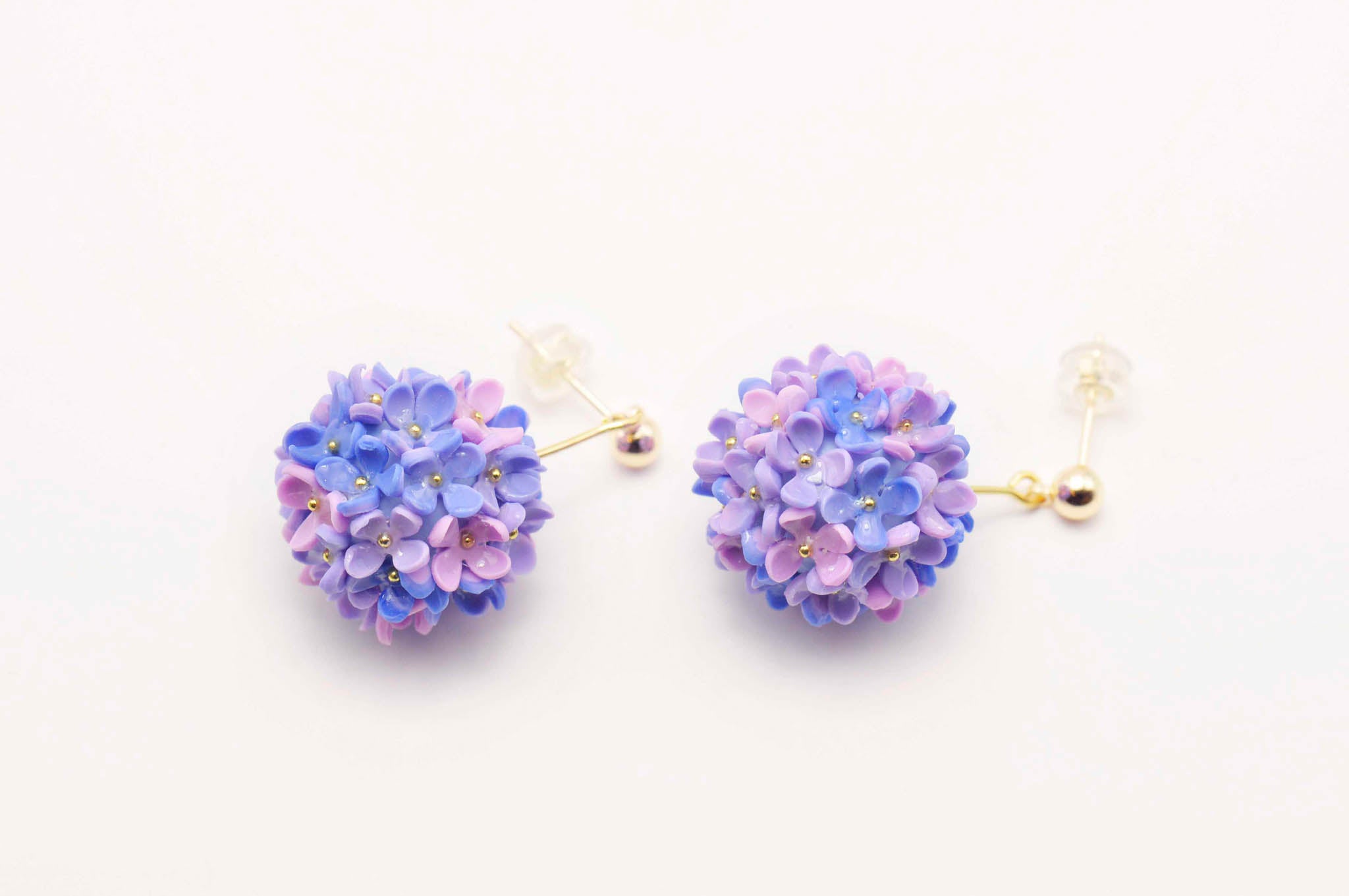 Blue & Pink Hydrangea Dangle Ball Posts