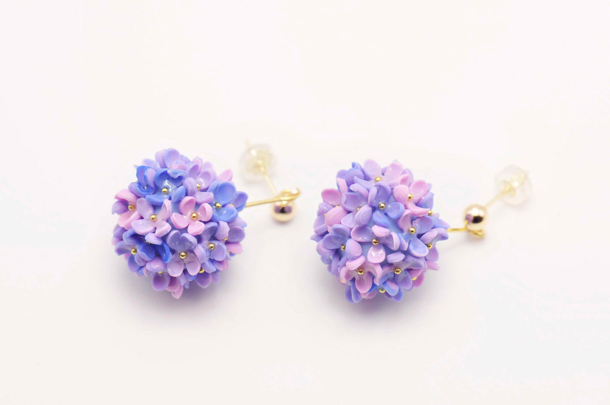 Blue & Pink Hydrangea Dangle Ball Posts